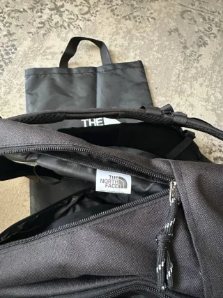 Mochila The North Face Negra