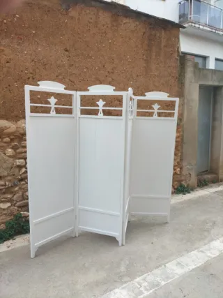 Biombo antiguo blanco madera