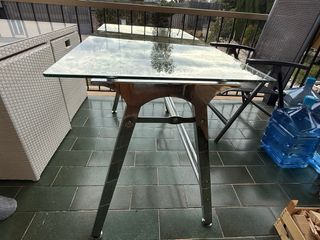 Escritorio cristal con bandeja cristal extraíble