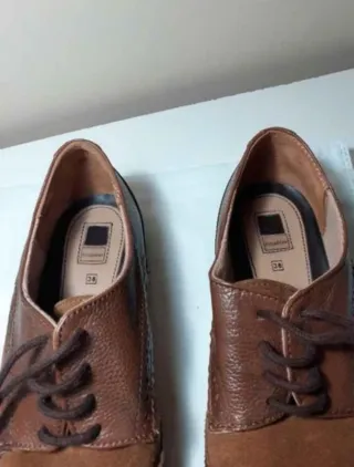 Zapatos de piel marrones