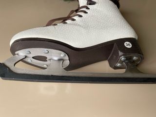 Patines de hielo nuevos para niña talla 36