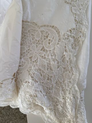 Mantel bordado blanco