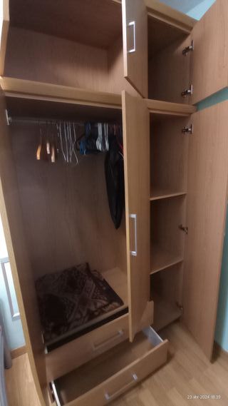 HABITACIÓN PARA CHICA ESTUDIANTE EN MONTMELÓ