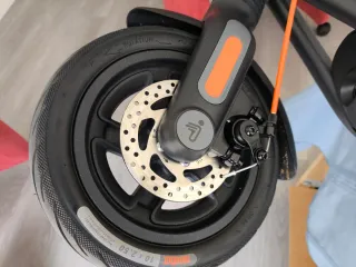 Patinete Segway Ninebot F2 Pro(detalle) negociable