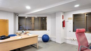Oficina en venta en Este en Castellón de la Plana