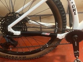 Vendo o cambio ON*ONE 29er Talla M impoluta