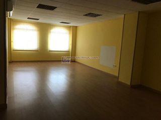 Oficina en venta en Ruta de la Plata en Cáceres