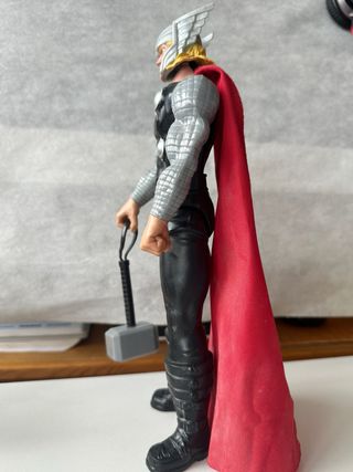 Muñeco Thor