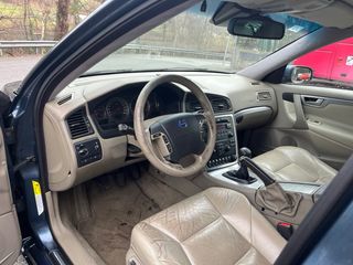Volvo V70 2005