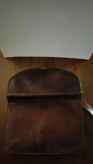 Pochette da polso vintage in pelle marrone