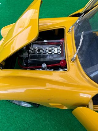 Ferrari 250 GT Berlinetta – Universal Hobbies 1:18