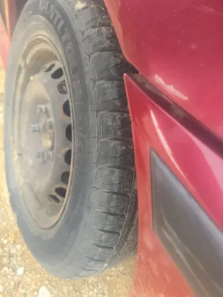 Llanta BMW E46 Neumático 90% 4ud mas repuesto 5