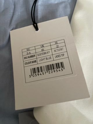 Blusa Glamorous azul y blanco