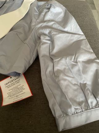 Blusa Glamorous azul y blanco