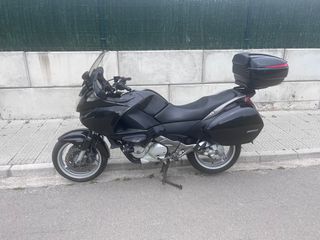 Moto Honda deuville 700 abs