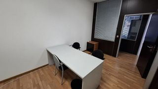 Oficina en alquiler en Arteixo