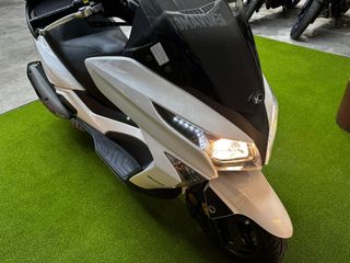 KYMCO GRAND DINK 300