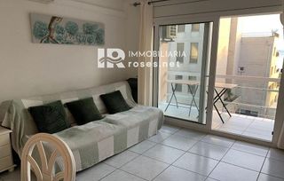 Piso en venta en Salatar en Roses