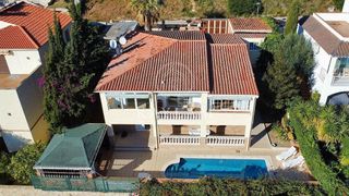 Chalet en venta en Roca Grossa - Serra Brava en Lloret de Mar