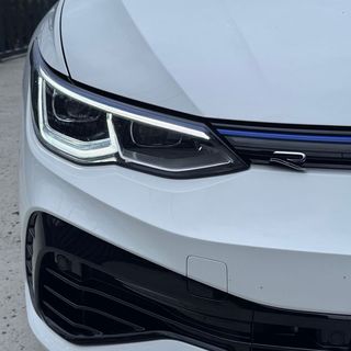 Volkswagen Golf R 2.0 TSI 235 kW (320 CV) DSG 7 vel. 4Motion