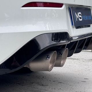 Volkswagen Golf R 2.0 TSI 235 kW (320 CV) DSG 7 vel. 4Motion