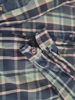 Camisa de cuadros azul y verde