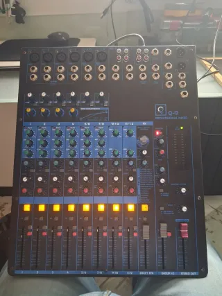 Mesa de Mezcla Profesional