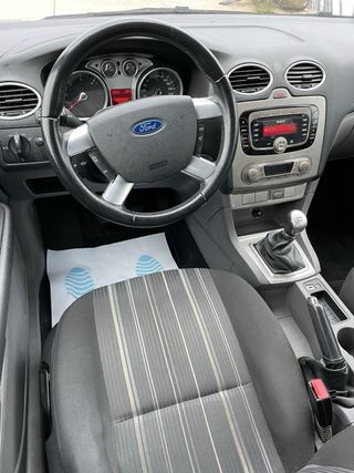 Ford Focus 2011