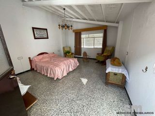 Chalet en venta en Ubrique