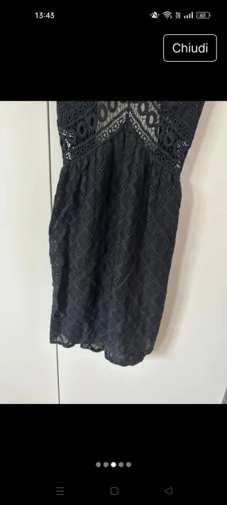 Abito nero con pizzo