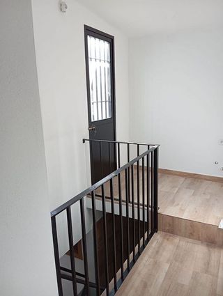 Casa adosada en alquiler en Sanlúcar la Mayor