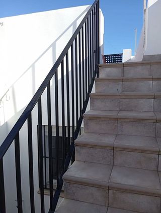 Casa adosada en alquiler en Sanlúcar la Mayor