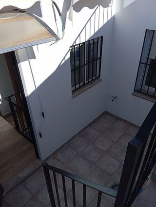 Casa adosada en alquiler en Sanlúcar la Mayor