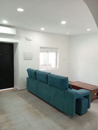 Casa adosada en alquiler en Sanlúcar la Mayor