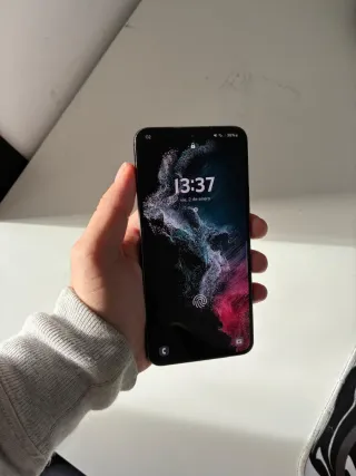 Samsung Galaxy S22 Negro