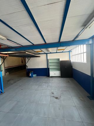 Garaje para MOTOS con trastero