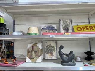 ESTANTERÍA DE COMERCIO