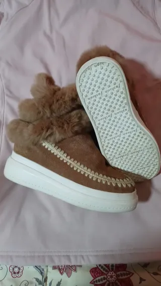 Botas mujer pelo beige talla 39