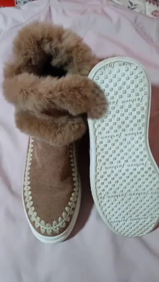 Botas mujer pelo beige talla 39