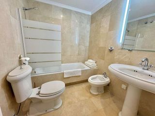 Piso en alquiler en Benahavís