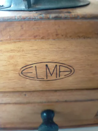 Molinillo café antiguo madera y metal Elma