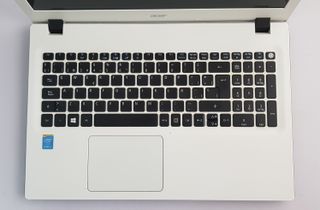 Portátil Acer E5-573G-520S Blanco