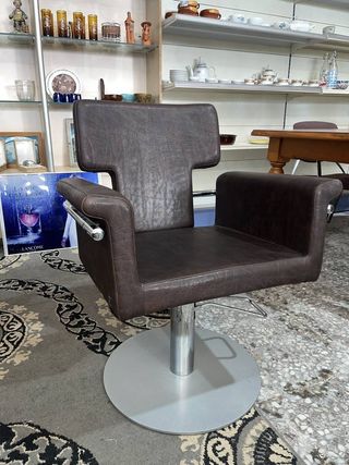 SILLÓN DE PELUQUERÍA