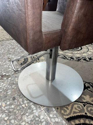 SILLÓN DE PELUQUERÍA