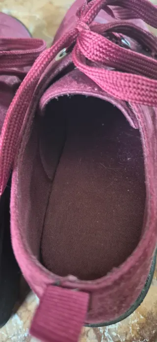 Zapatos terciopelo con tacon burdeos