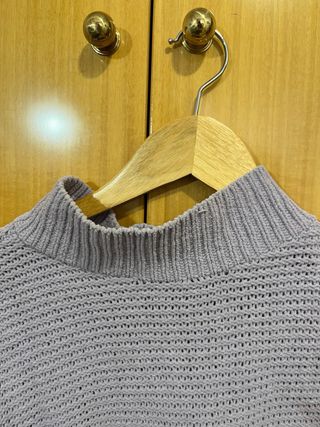 Jersey morado cuello alto