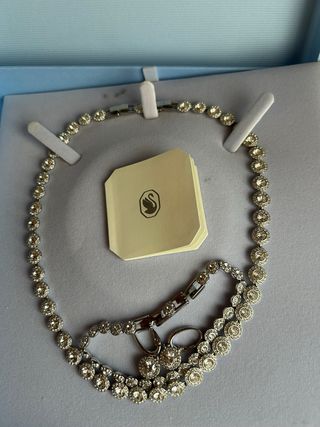 Conjunto Swarovski Collar, Pulsera y Pendientes