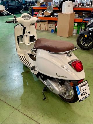 Vespa 125
