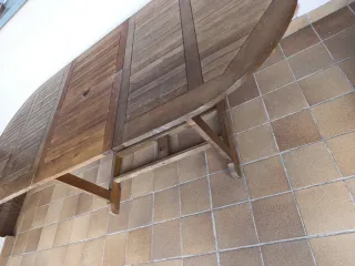 Mesa de jardín de teca