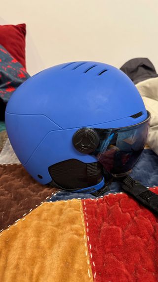 Casco esquí Uvex Premium con visera talla 51-55